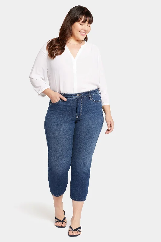 Relaxed Piper Crop Jeans In Plus Size - Sonnet